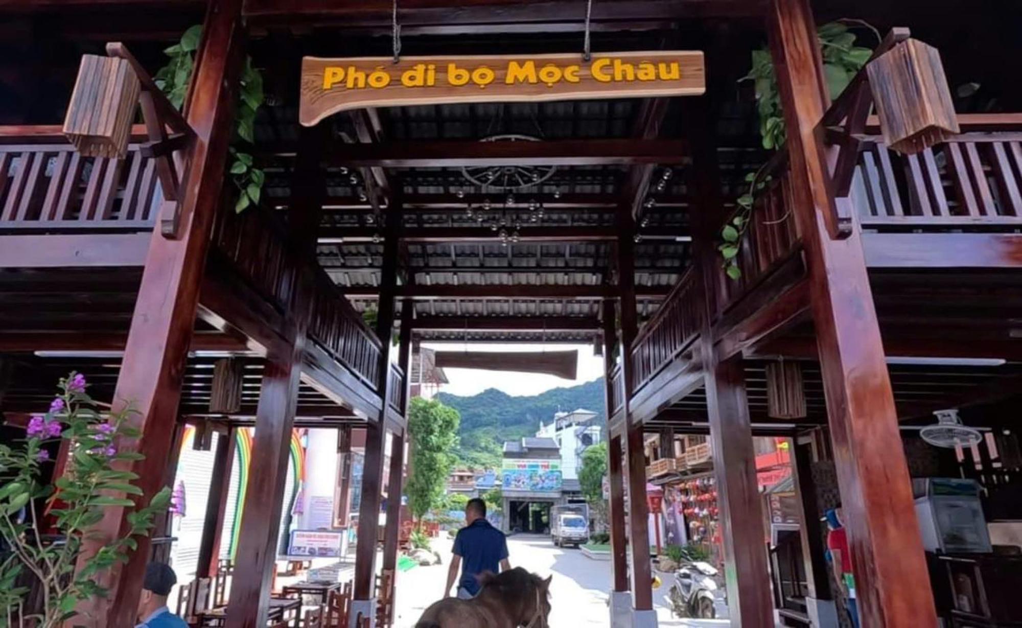 Goc Homestay & Cocktail Bar In Moc Chau Night Market Екстер'єр фото